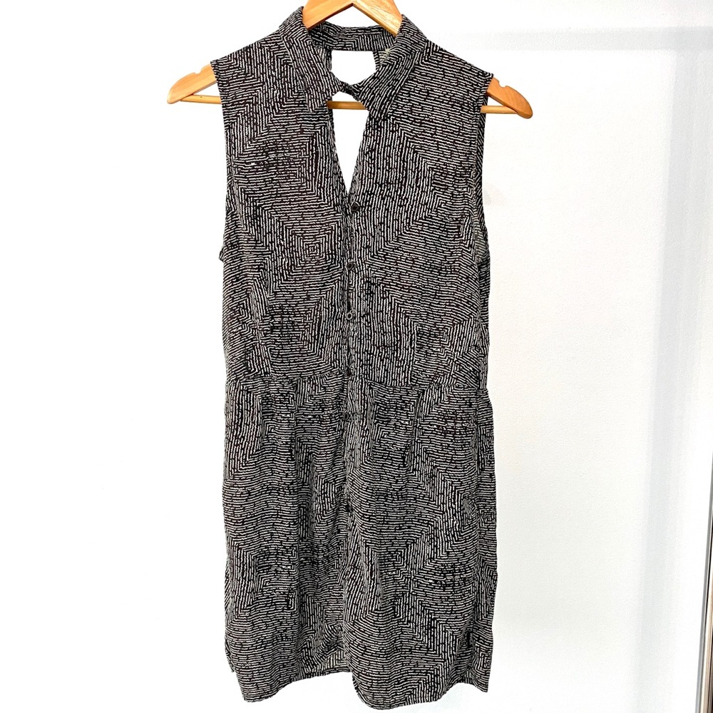 RVCA collared v neck dress